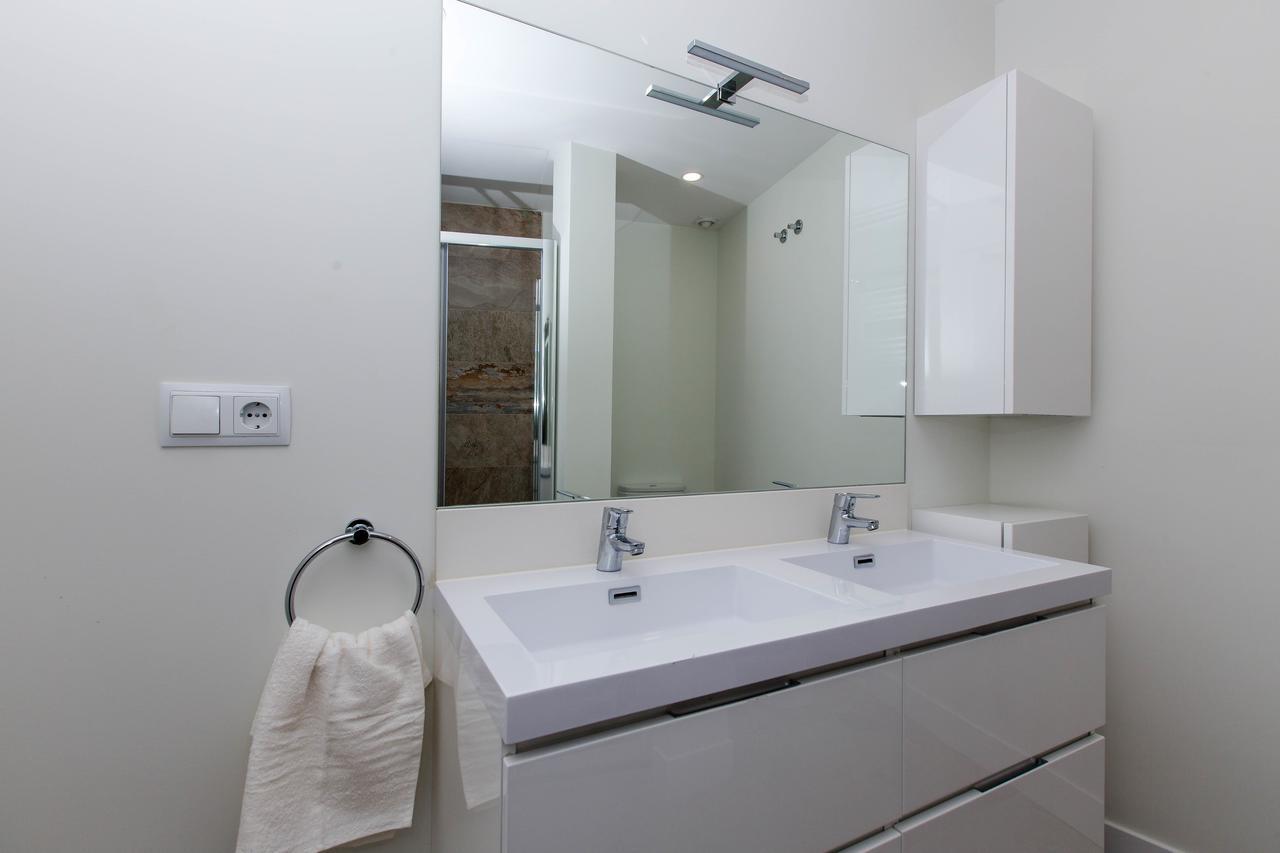 דירות Bookinmadrid Com - Cascorro Sq 18 Pax מראה חיצוני תמונה