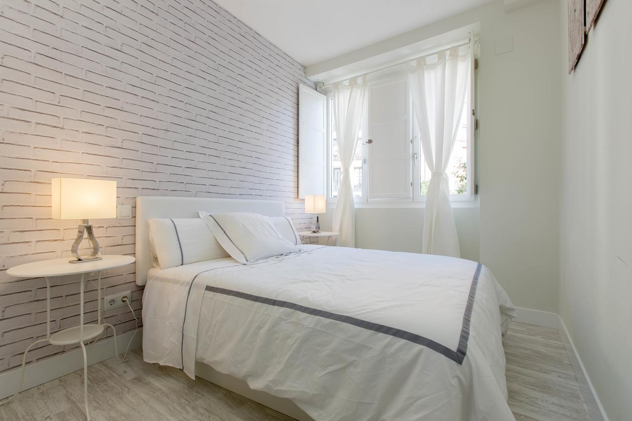 דירות Bookinmadrid Com - Cascorro Sq 18 Pax מראה חיצוני תמונה